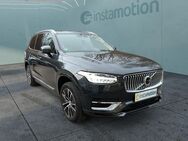 Volvo XC90, Inscription Expression Recharge Plug-In Hybr, Jahr 2021 - München