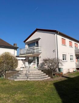 Bad Homburg Ober-Eschbach Freistehendes Haus mit 3 Wohneinheiten - Bad Homburg (Höhe)