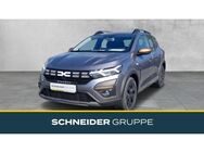 Dacia Sandero, Stepway Extreme TCe 110, Jahr 2024 - Hof