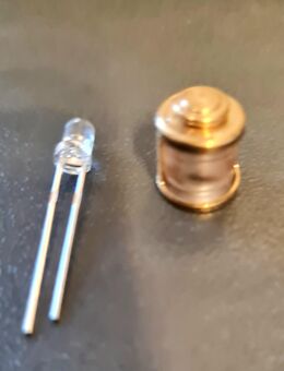 Mast Toplampe 13x10mm und 3V. LED Klar Messing - Düsseldorf