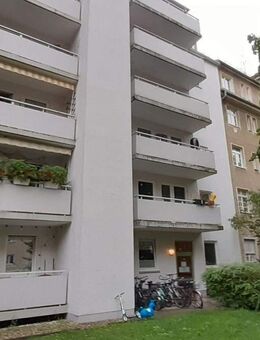 Erbbauwohnung Nähe Ostfriedhof - mit aktuell 2,5 Zimmer (kleiner Umbau: 3,5 Zimmer) - München