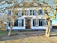 Villa mit Gästehaus auf großem Grundstück mit perfekter Lage - Kleve (Nordrhein-Westfalen)