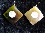 Schmuck: Permuttohrringe in Rautenform mit 925 Silberhaken - Nürnberg