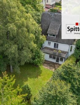 Familienwohntraum mit großem Grundstück und Doppelgarage! - Vöhrenbach