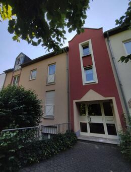 Gepflegte Hochparterre Wohnung (inkl. TG Stellplatz) in Trier-Feyen - ruhig, grün, gemütlich - Trier