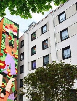 Stilvoll wohnen mit Licht und Komfort - elegante, möblierte Etagenwohnung mit moderner Einbauküche - Düsseldorf