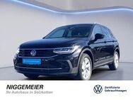 VW Tiguan, 2.0 TDI MOVE, Jahr 2024 - Salzkotten