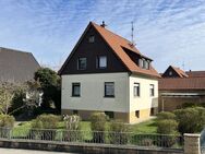 charmantes Einfamilienhaus mit Kuh, Garage und Schuppen - Holzgerlingen