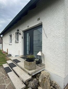 Gepflegtes Einfamilienhaus mit großem Garten in ruhiger Sackgasse - Donauwörth