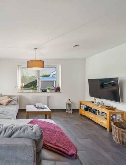 Traumhaus gesucht? neuwertiges Kfw50 Haus in familienfreundliche Lage von Büchen - Büchen