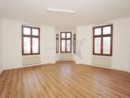 Stilvolle 2-Raum-Wohnung mit Erker in Zwickau "Mitte-Nord" - Zwickau