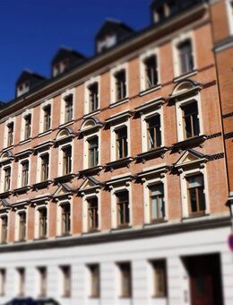 charmantes Apartment mit EBK & Tageslichtbad sucht einen neuen Mieter!! - Chemnitz