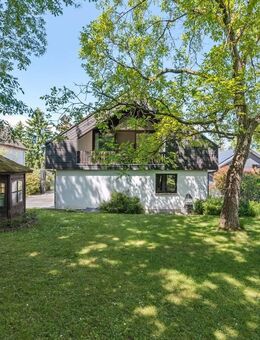Großzügiges Einfamilienhaus mit wunderschönem Garten - Hofheim (Taunus)