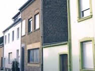 Besser HAUS als Wohnung! Zentral und ohne Makler in 50189 Elsdorf - Elsdorf (Nordrhein-Westfalen)