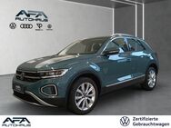 VW T-Roc, 1.5 TSI Style, Jahr 2023 - Gera