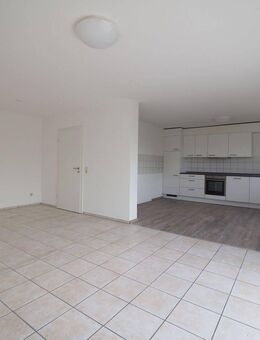 Tolle 3-Zimmer Wohnung mit Balkon und TG- Stellplatz - Weißenhorn