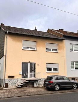 Nalbach, 2FH mit großem Grundstück - Nalbach