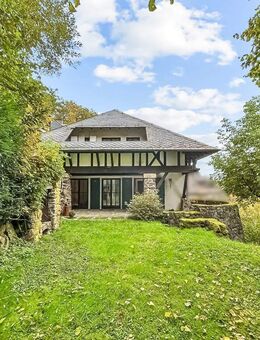 Eleganz trifft auf Komfort - Exklusive Eigentumswohnung mit besonderem Flair in Idar-Oberstein - Idar-Oberstein