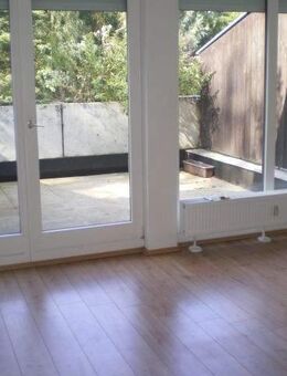 Charmante 2-Zimmer-Terrassenwohnung mit großer Dachterrasse - Passau