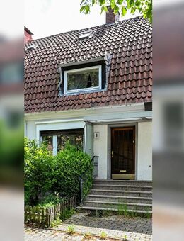 Vielseitiges Reihenmittelhaus mit Garten und Dachterrasse - ruhig gelegen in Bielefeld-Senne - Bielefeld