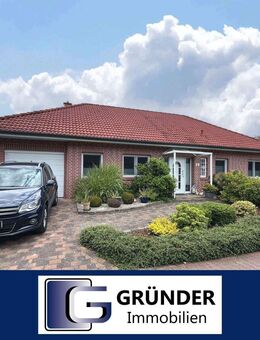 Exklusiver Winkelwalmdach-Bungalow in schöner Sackgassenlage - Walchum