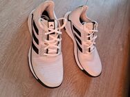 Adidas Crazyflight Sportschuhe Gr. 42 - Veitsbronn