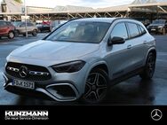 Mercedes GLA 200, AMG Night MBUX Prem °, Jahr 2024 - Fulda