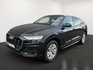 Audi Q8, 55 TFSI e quattro Connect, Jahr 2021 - Binzen