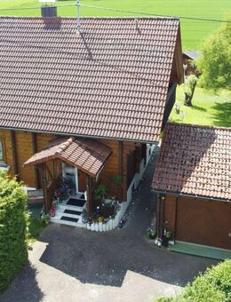 Ein Zuhause zum Aufblühen - Charmantes Einfamilienhaus mit Gartenparadies für die ganze Familie - Bad Dürrheim