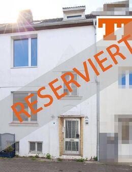 TT bietet an: Charaktervolles Altbau-Reihenhaus mit Potenzial in ruhiger und idyllischer Lage von Alt-Heppens! - Wilhelmshaven