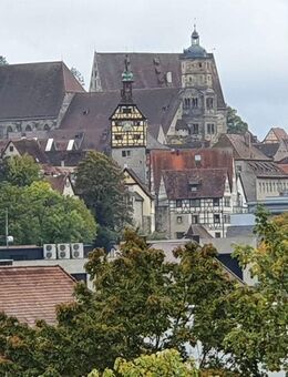 Schwäbisch Hall- moderner Hochsitz mit loftigen 2- Zimmer samt Studio und Weitblick zur Altstadt. Bezugstermin kurzfristig ! - Schwäbisch Hall