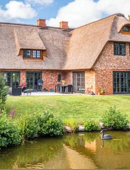 Secret-Sale: Traumhaftes Reetdach-Anwesen in Morsum / Sylt auf parkähnlichem Grundstück - Sylt