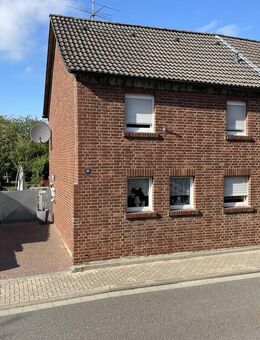 Günstige Gelegenheit!! Renovierungsbedürftige Doppelhaushälfte in Erkelenz-Lövenich - Erkelenz