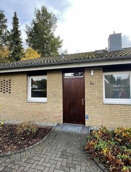 Altengerechtes Wohnen im Reihenendhaus mit Einbauküche/Terrasse und grünen Umfeld - Celle