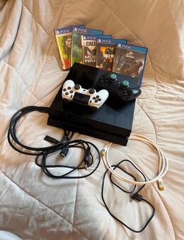 PlayStation 4 Bundle mit Spielen - Essen