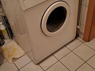 Bei Wohnungsauflösung in Nürnberg Fischbach habe ich noch eine Waschmaschine abzugeben - Nürnberg