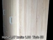 Kleiderschrank Braun - Essen