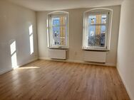 Erstbezug nach Sanierung! 1 Zimmer Wohnung mit großer Küche - Halle (Saale)