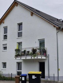 barrierefreie 2 Zimmer EG-Wohnung mit Gartenanteil - Kirchheim (Neckar)