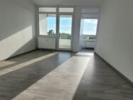 Frisch renovierte 2-Zimmer-Wohnung mit Balkon und Aufzug - Essen