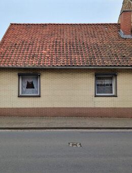 Kompaktes Einfamilienhaus für Handwerker in Groß Quenstedt - Groß Quenstedt