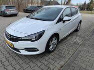 Opel Astra, EDITION, Jahr 2021 - Lichtenstein (Sachsen)