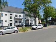 Gemütliche DG-Wohnung, Einzugsbereit renoviert in modernisiertem Haus ! - Bochum