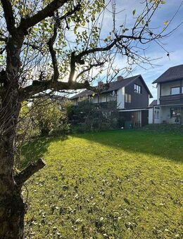 ELVIRA - Oberschleißheim, großzügige Doppelhaushälfte mit Gartenidylle und viel Potenzial - Oberschleißheim