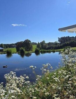 "Das Haus am See" - traumhafter Landsitz und Refugium eines namhaften Künstlers dessen Dreiseithof mit Weitblick - im Rottal - Dietersburg