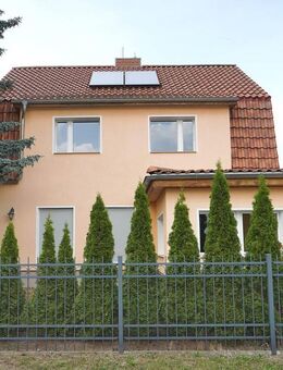Hauptstadtmakler-Bezugsfreies Haus in Top Lage - Hoppegarten