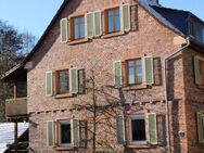 Schöner Wohnen im Zweifamilienhaus mit Mieteinnahme - Aschaffenburg