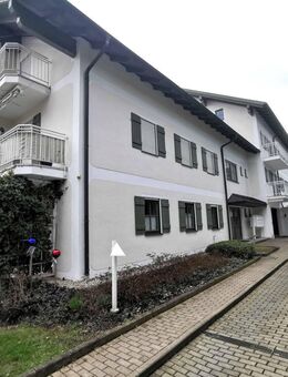 Feriendomizil im Bäderdreieck - Sofort beziehbare 2-Zimmerwohnung mit Terrasse u. TG-Stellplatz - Bad Birnbach