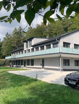 Erstbezug! 5 exklusive Wohnungen mit herrlichem Ausblick - fast 800m² Wohnfläche - Nähe Pottenstein. - Obertrubach