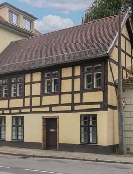 Wohn- und Geschäftshaus mit Dachterrasse und Hof in Innenstadtlage von Güstrow - Güstrow